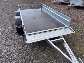 Přívěsný vozík dvouosý 252x130cm, 750kg, sklopný, 130km/h - 3