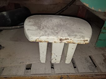 Nabízím závaží , včetně nosičů na Terru - 3