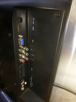 LCD televize 41 cm SENCOR, 16 palců, napájení 12V - 3