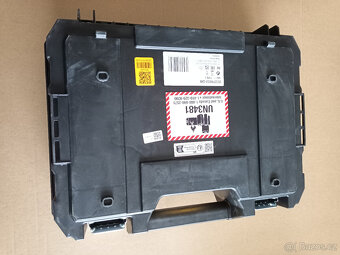 Kufr od akuvrtačky DeWALT DCD795 - 3