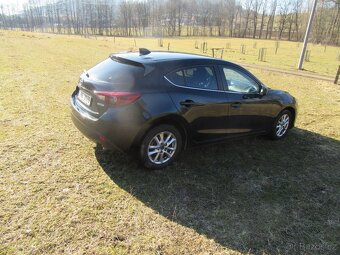 mazda 3  2.2 D - 3
