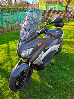 Yamaha x-max 250 Sport - 3
