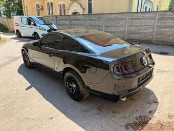 Ford Mustang 3.7 V6 2013 - 3
