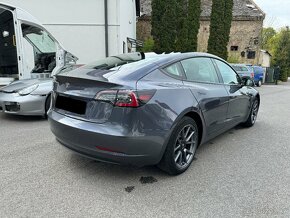 Tesla Model 3 Standard range plus - 3