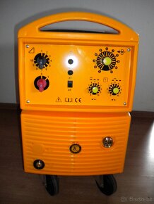 Svářečka CO2 OMI 206i - 3