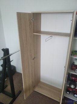 Prodám novou skříň - 3