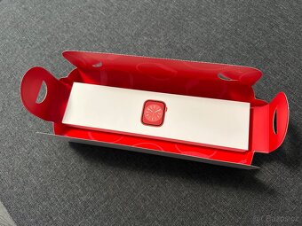 Prodám Apple Watch 8 RED 45mm - 3