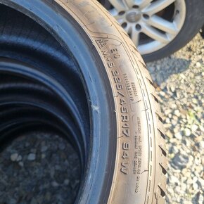 Goodyear 225/45/17 zimní 4ks 7mm - 3