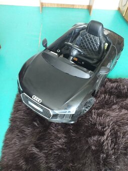 Elektrické Auto AUDI - 3
