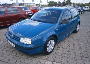 Volkswagen Golf 1.4i klima,2x kola benzín manuál 55 kw - 3
