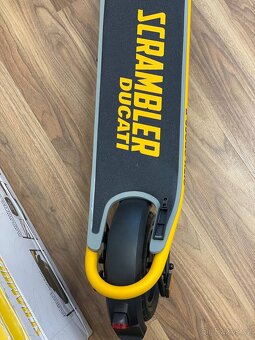 NOVÁ elektrokoloběžka Ducati Scrambler CITY CROSS-E - 350 W - 3