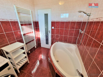 Prodej bytu 3+1, 90 m², Rohatec, ul. Nádražní - 3