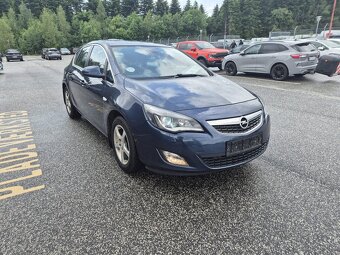 Opel Astra - 3