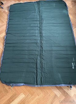 Samonafukovací matrace/karimatka 200x130 Outwell Dreamhaven - 3