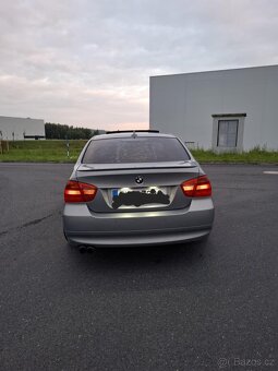 BMW E90 325i 160kw najeto 240xxxkm - 3
