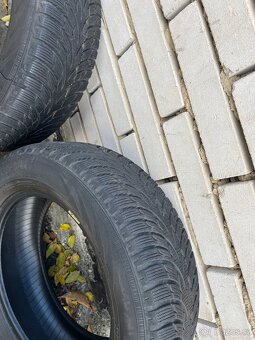 Zimni pneu Nokian 195/60r15 - 3