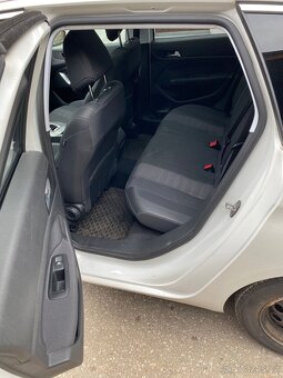 Peugeot 308 - 3