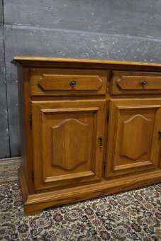 Komoda - 3
