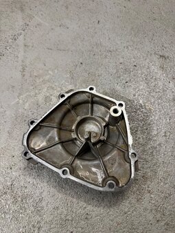 Víko olejové pumpy - Yamaha MT09 2019 CP3 - 3