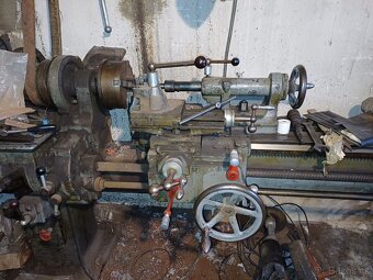 Starý soustruh na kov - 3
