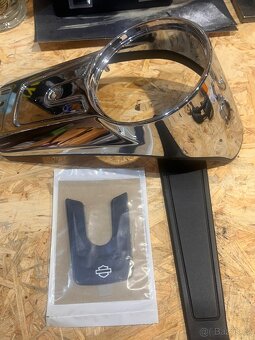 Harley Davidson  kryt tachometru - 3