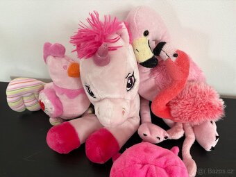 Růžoví plyšáci - 3