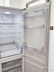 Lednice s mrazákem BEKO CN237231 K60365NE Na díly - 3
