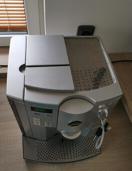 Automatický kávovar Jura Impressa S95 - 3
