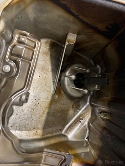 BMW E46 330i olejova vana M54B30 - 3