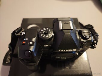 OM SYSTEM OM-1 tělo + náhradní baterie - 3