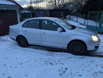 VW Jetta 1.6 benzín 2007 - 3