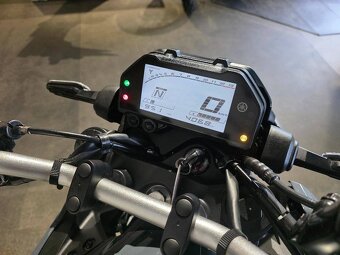 Yamaha MT03 - 3