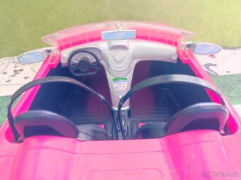 Barbie auto - 3