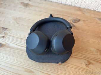 Sony WH-1000XM5 - černé - 3