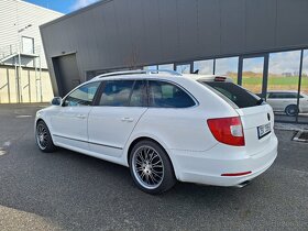 Superb 2 2.0 TDi 125Kw DSG TOP - 3