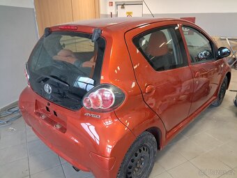 TOYOTA AYGO 1,0i, benzín, 5-ti dveřový, Facelift - 3