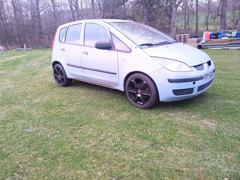 Mitsubishi Colt 1.5 Di-d 70kw 4l/100km ALU 17" tažné - 3