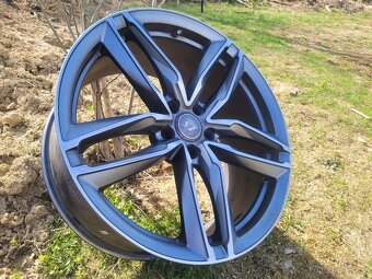 Prodám krásné elektrony 5x112 r20 - 3