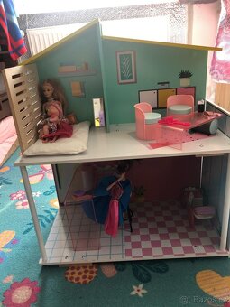 Domeček pro Barbie - 3