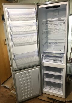 Velká vysoká lednice Beko 202,5cm - 3