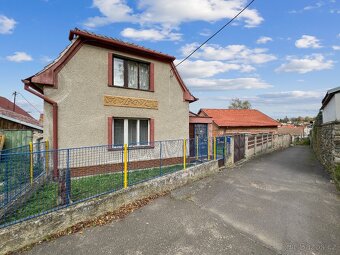 Prodej prostorného domu, pozemek 446 m2 - Jemnice - 3