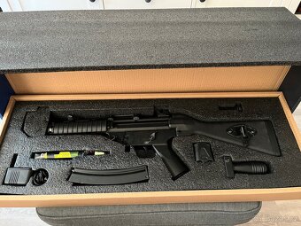 Airsoftová zbraň MP5A4 BLUE - Limited Edition - 3