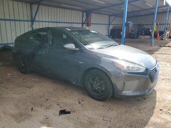 2018 Hyundai Ioniq Blue 1.6L FWD - 3