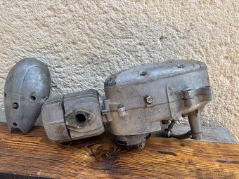 Jawa 05 pionyr motor - 3