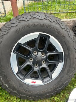 Jeep Wrangler JK JK Rubicon AT BF Goodrich ZIMNÍ pneu - 3