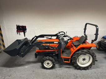 KUBOTA GL240 s nakladačem - 3