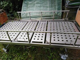 Prodej nerezové mechanické polohovací postele - 3