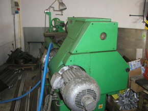 Soustruhy - hrotové SU 50 - 3