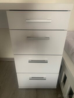 Bílý psací stůl - 3