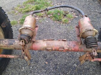 Silná náprava z fekálu s koly 14,5/80 - 18, brzděná,rozch - 3